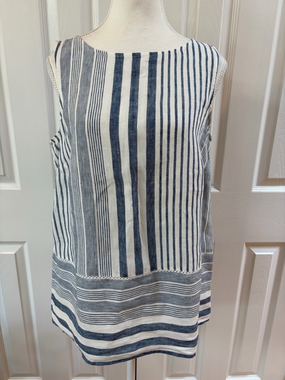 J. Jill Blue and White Stripe Love Linen Sleeveless Top Size S